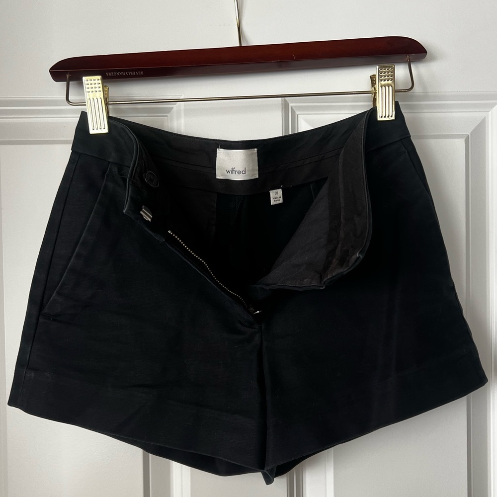 Aritzia Wilfred Shorts